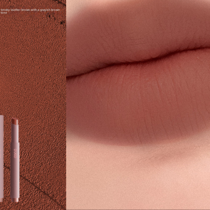 Brillo de labios s�lido con acabado espejo